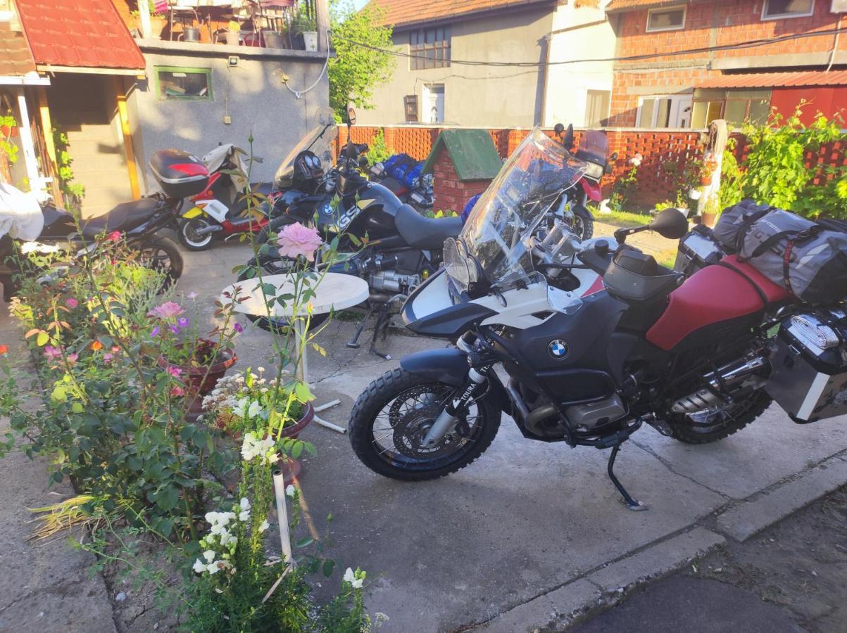 Stan Na Dan Studio Indija Buitenkant foto